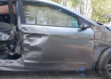 2018 Hyundai Elantra Sel из США, поврежденный, VIN 5NPD84LF8JH357724